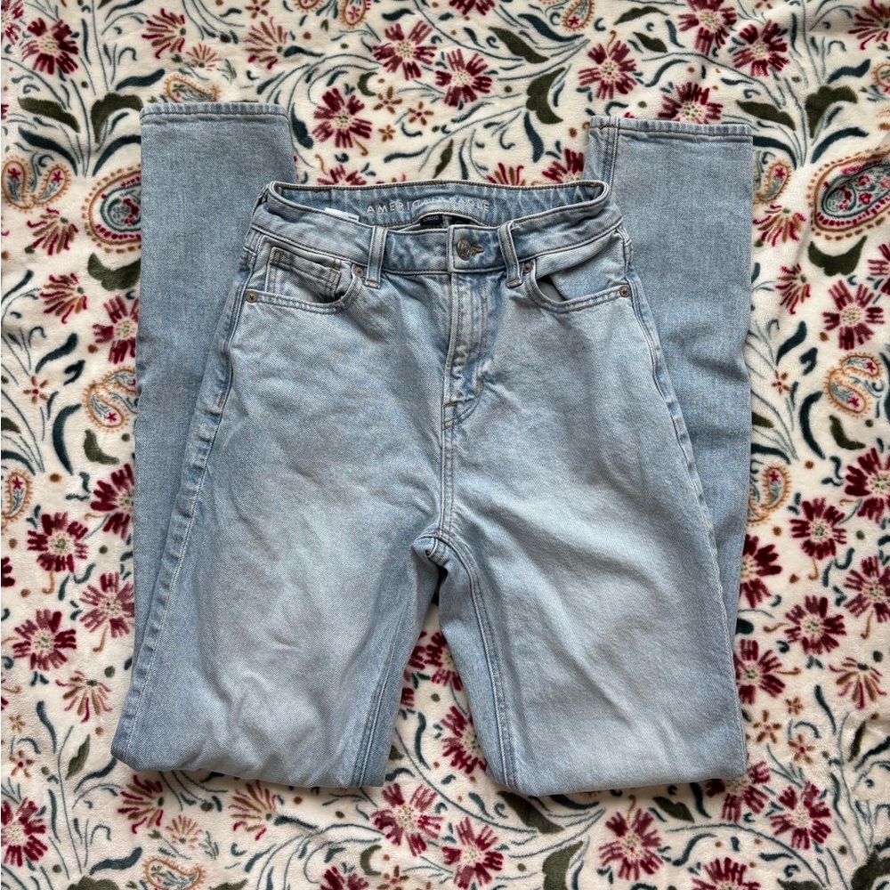 American Eagle Mom Jeans
